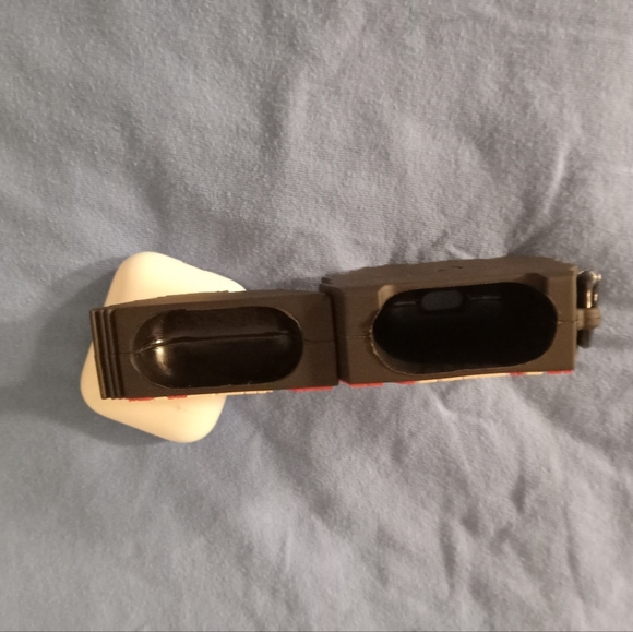 Chucky Earbud Case - Picture 4 of 5